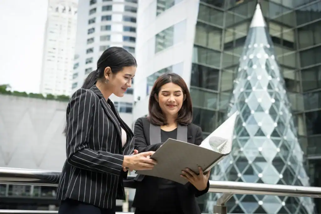 Why Outsourcing Matters: The Strategic Role of Third-Party Structuring & Compliance Partners