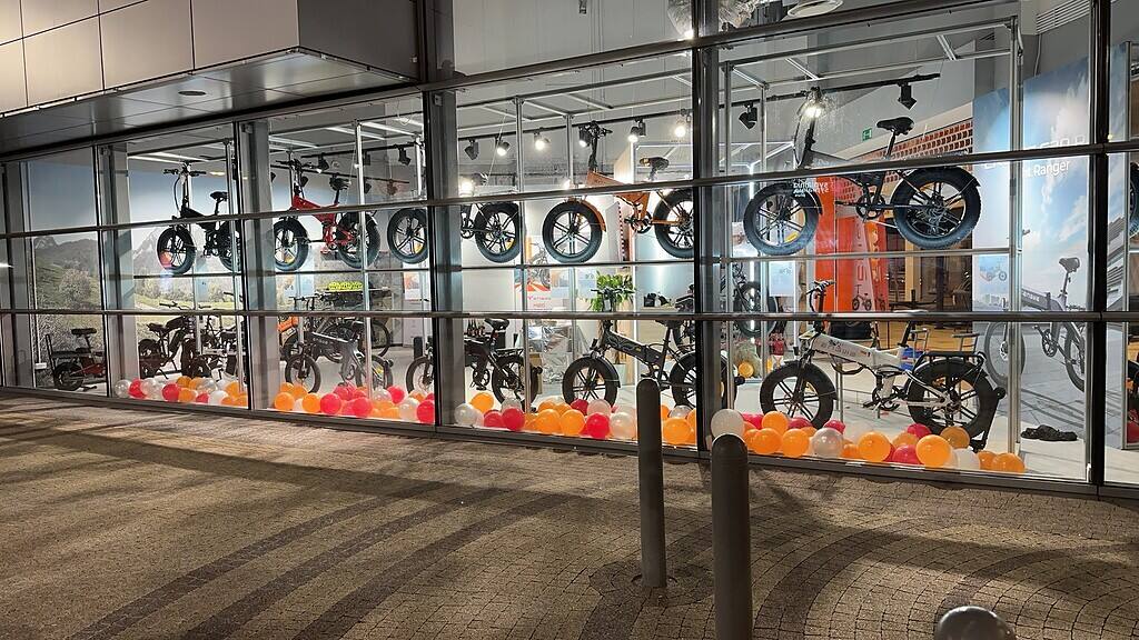 Flagowy sklep ENGWE w Jankach