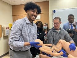 Daniel Jones delivers simulation baby.