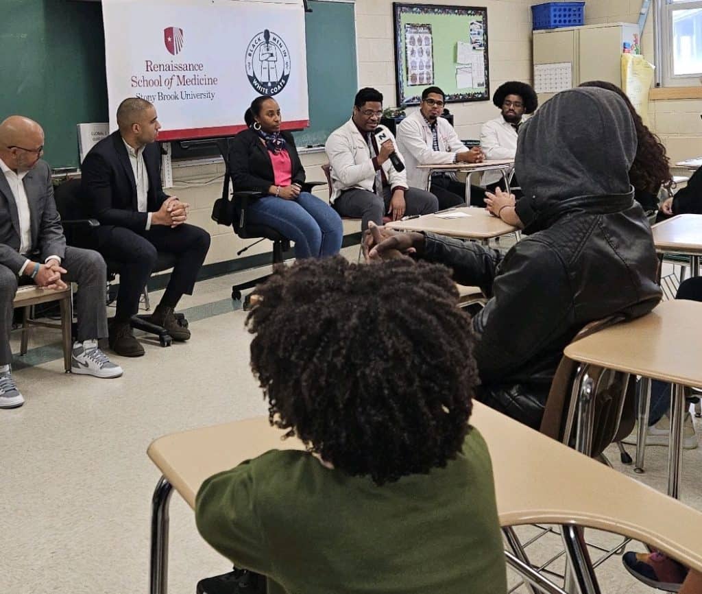 This image has an empty alt attribute; its file name is StonyBrook1.jpeg