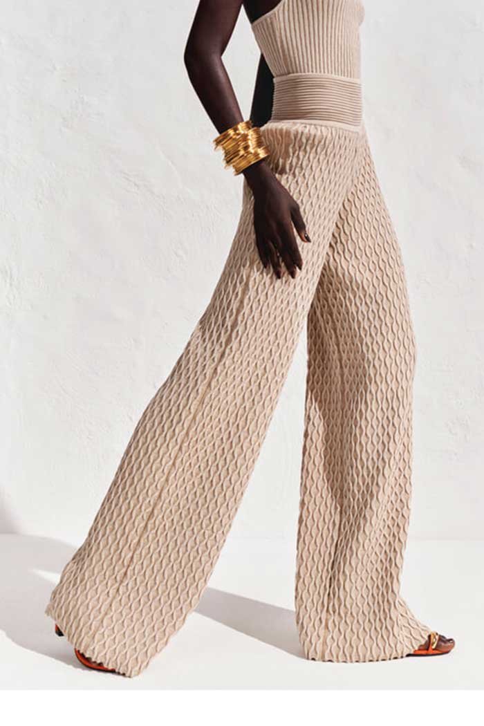 Calça Flare Tricot Texturizado - Imagem 4