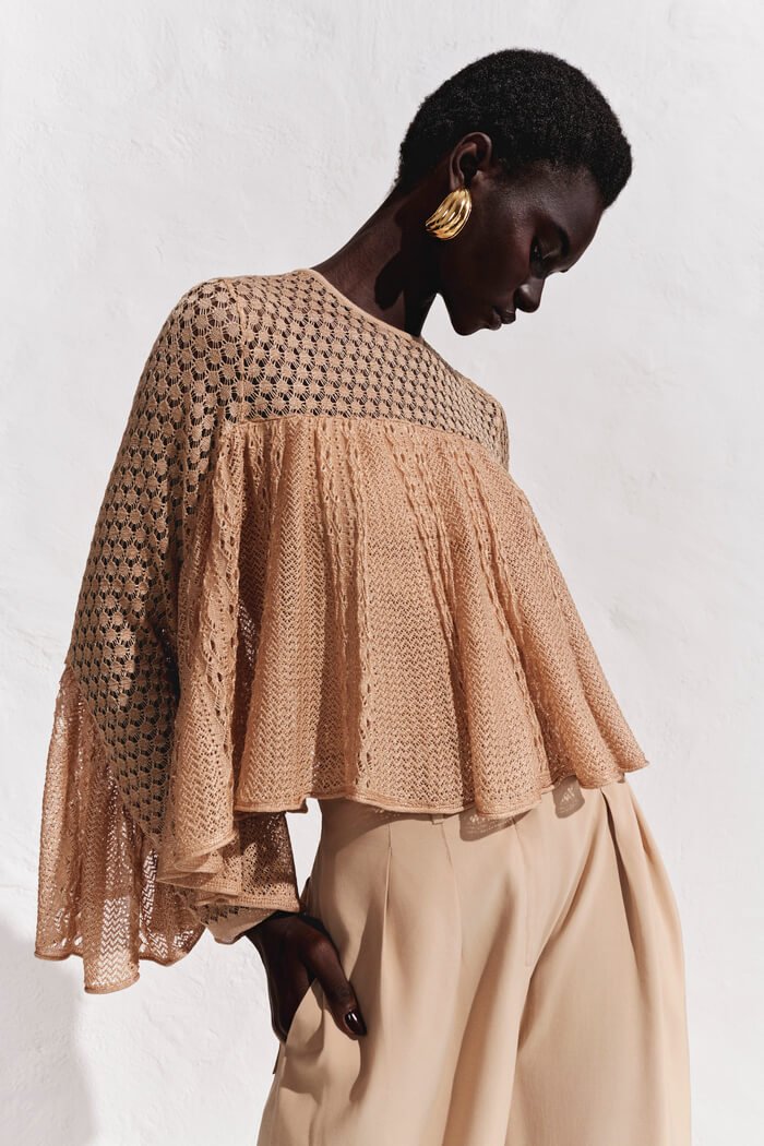 EMV26-165 BLUSA MAXI ROMANCE DOURADO Q Blusa Maxi Romance Rendada - Imagem 1