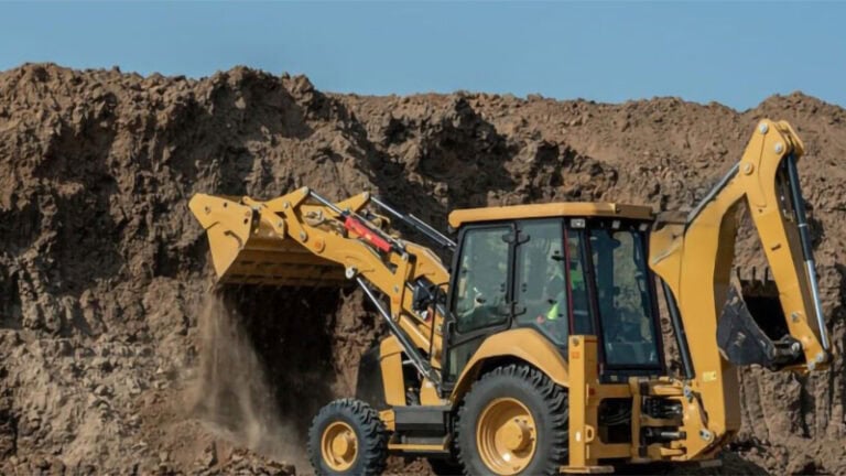Everstar backhoe wheel loader at the jobsite