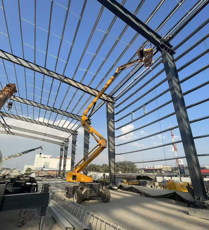 EVERSTAR articulating boom lift