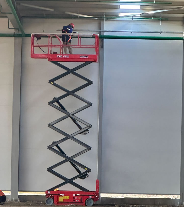EVERSTAR's scissor lift sizes