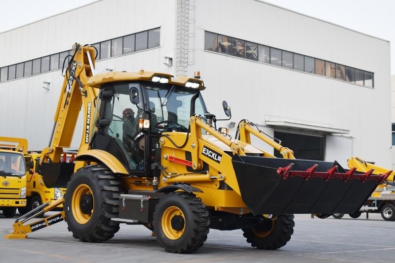 EVERSTAR: Backhoe loader model
