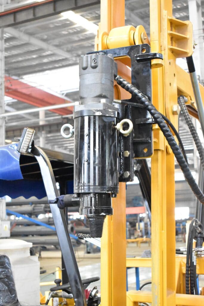 EVERSTAR: Motor assembly On Solar Pile Driver