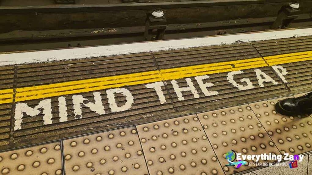 Mind the Gap notice in Tube London Underground