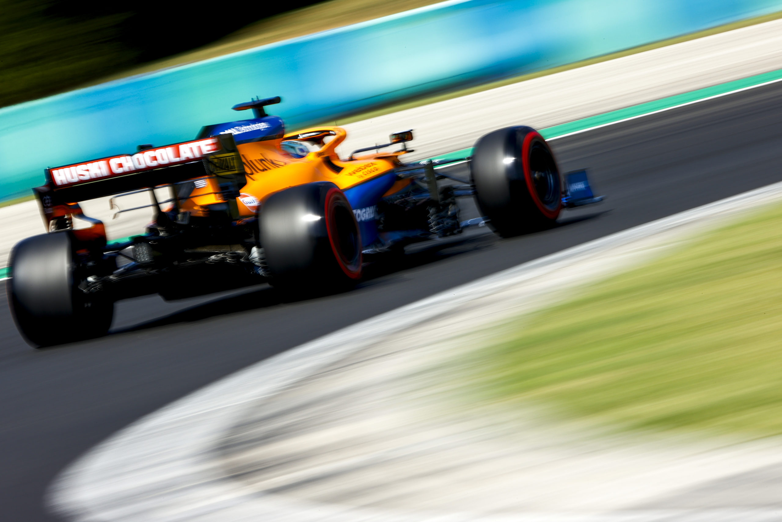 Which Is More Popular F1 Or NASCAR?