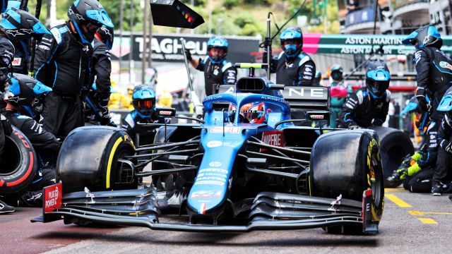 Why Are Formula 1 Tyres Shiny