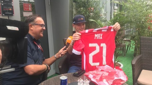 Formula 1 Drivers And Football Teams