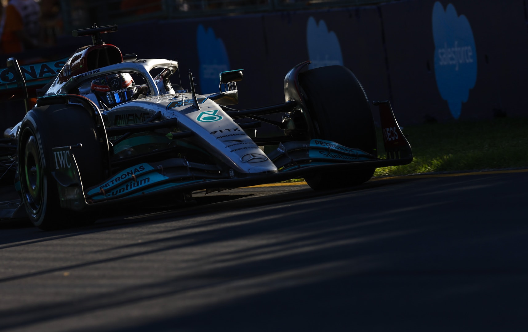 2022 Australian Grand Prix, Sunday - George Russell What causes a Formula One car to porpoise