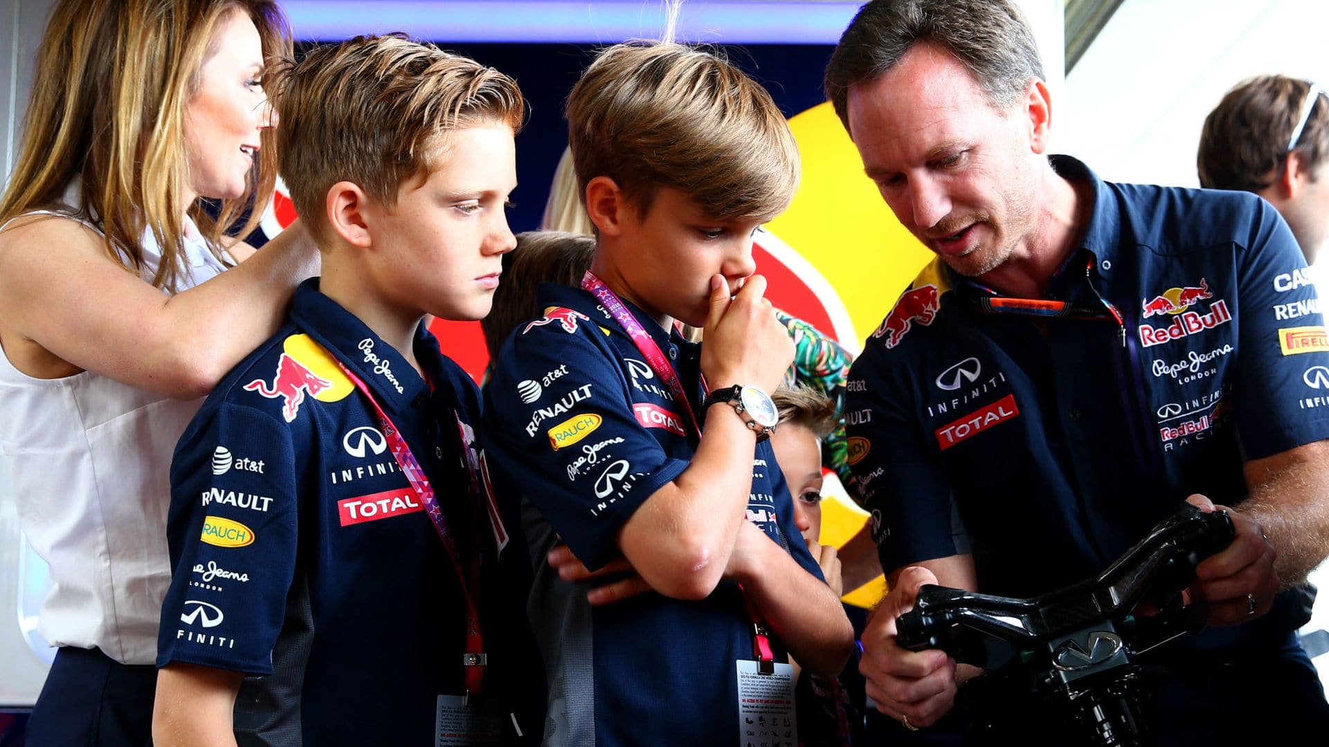 F1 Grand Prix Of Great Britain What Is The Overtake Button in Formula 1