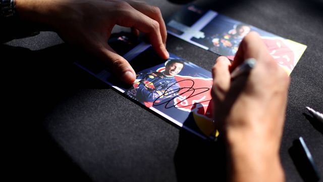 Collecting Formula 1 Memorabilia: Tips and Tricks for Building a Valuable Collection