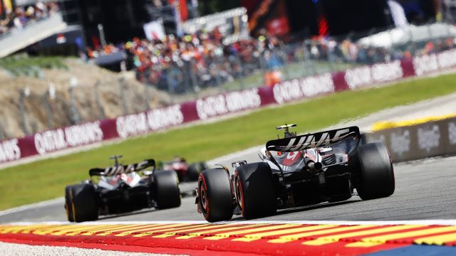 How Many Times Can You Use DRS In F1