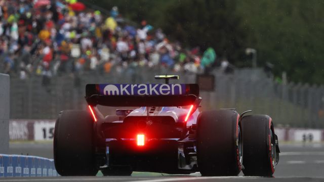 Why Don't F1 Drivers Use DRS All The Time