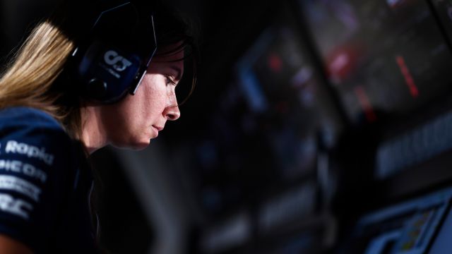 F1 Grand Prix Of Qatar Practice & Qualifying Is Being An F1 Engineer Stressful