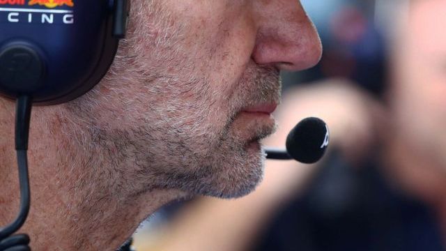 Newey Hamilton