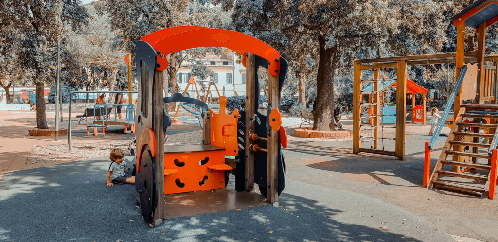 parco giochi levanto 