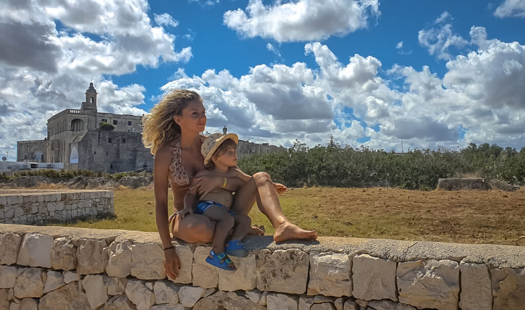 polignano a mare con bambini spiaggia di san vito polignano a mare