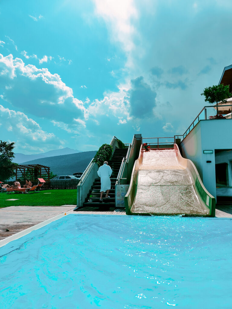 hotel con scivoli alto adige hotel con piscina riscaldata val pusteria