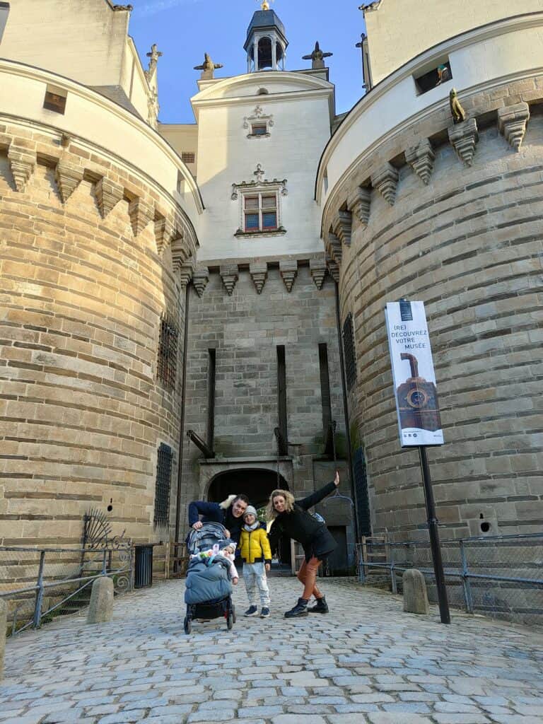 family travel blog italia castello dei duchi di bretagna nantes