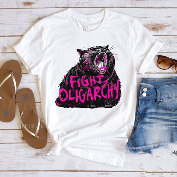Chonky Black Cat Fight Oligarchy 2025 T-Shirt
