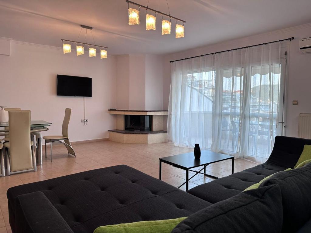 Beluga Comfort Living featured image living space area