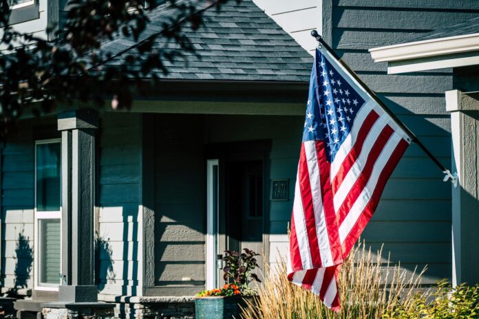 US Mortgage Rates Hit Three-Year Low at 6.01% — but Fed Minutes Reveal Deep Policy Rift