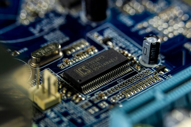 chips motherboard electronics