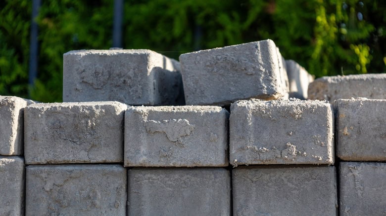 How To Calculate Concrete Blocks Needed For Your Next DIY Project
