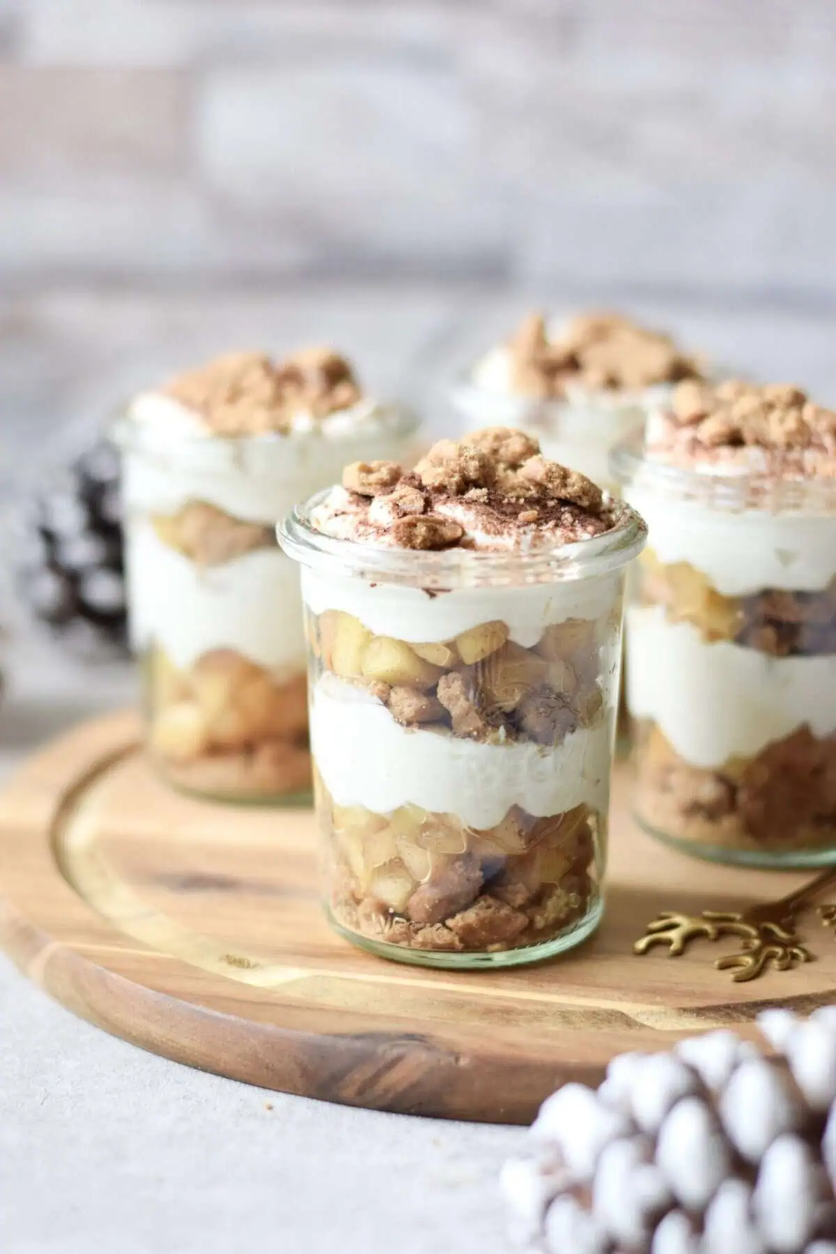 Apfel-Spekulatius-Tiramisu im Glas - foodlove by Franzi & Laura Apfel-Spekulatius-Tiramisu im Glas - foodlove by Franzi & Laura