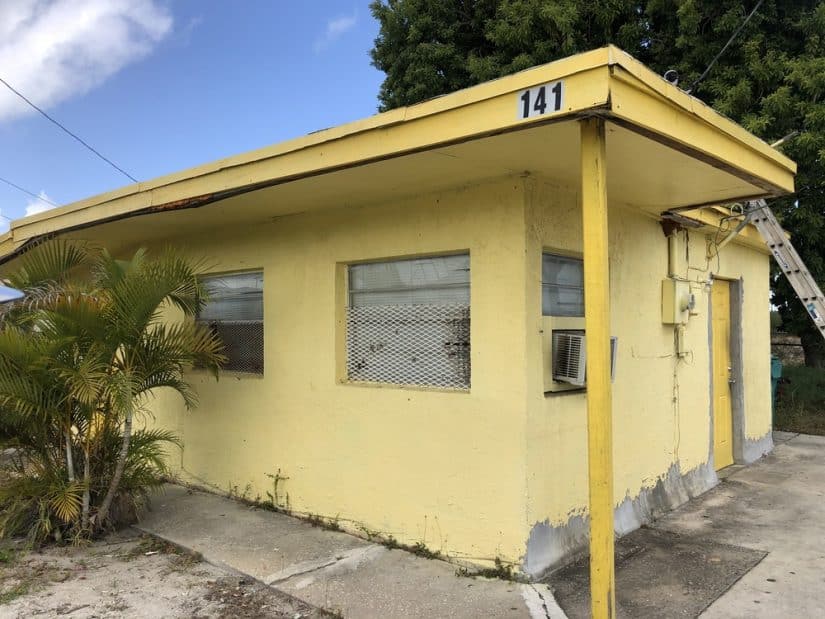 We buy houses in Florida, sell my house fast FLorida, cash home buyers in FLorida.