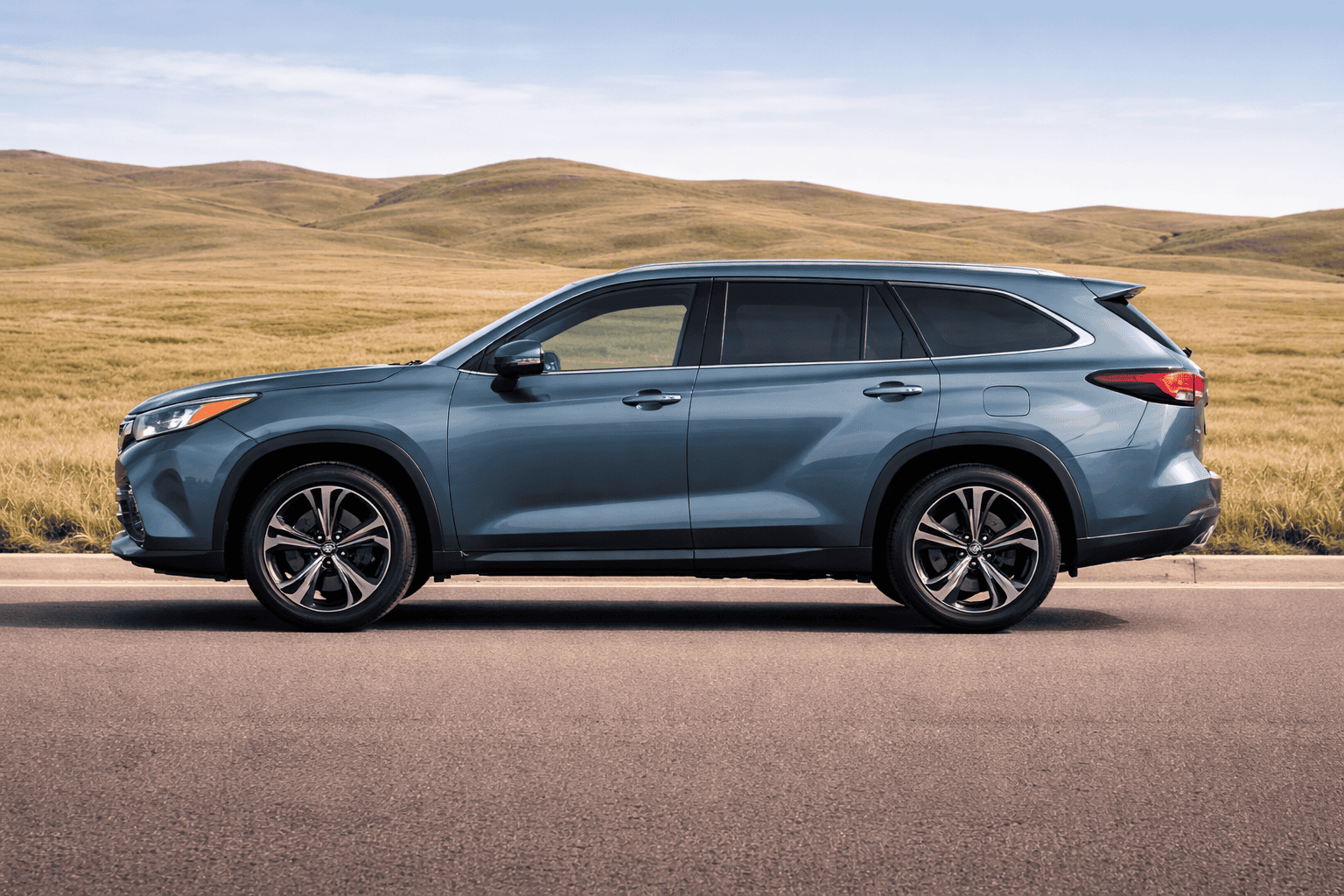 Toyota Highlander for Sale: The Ideal Midsize SUV for Modern Drivers