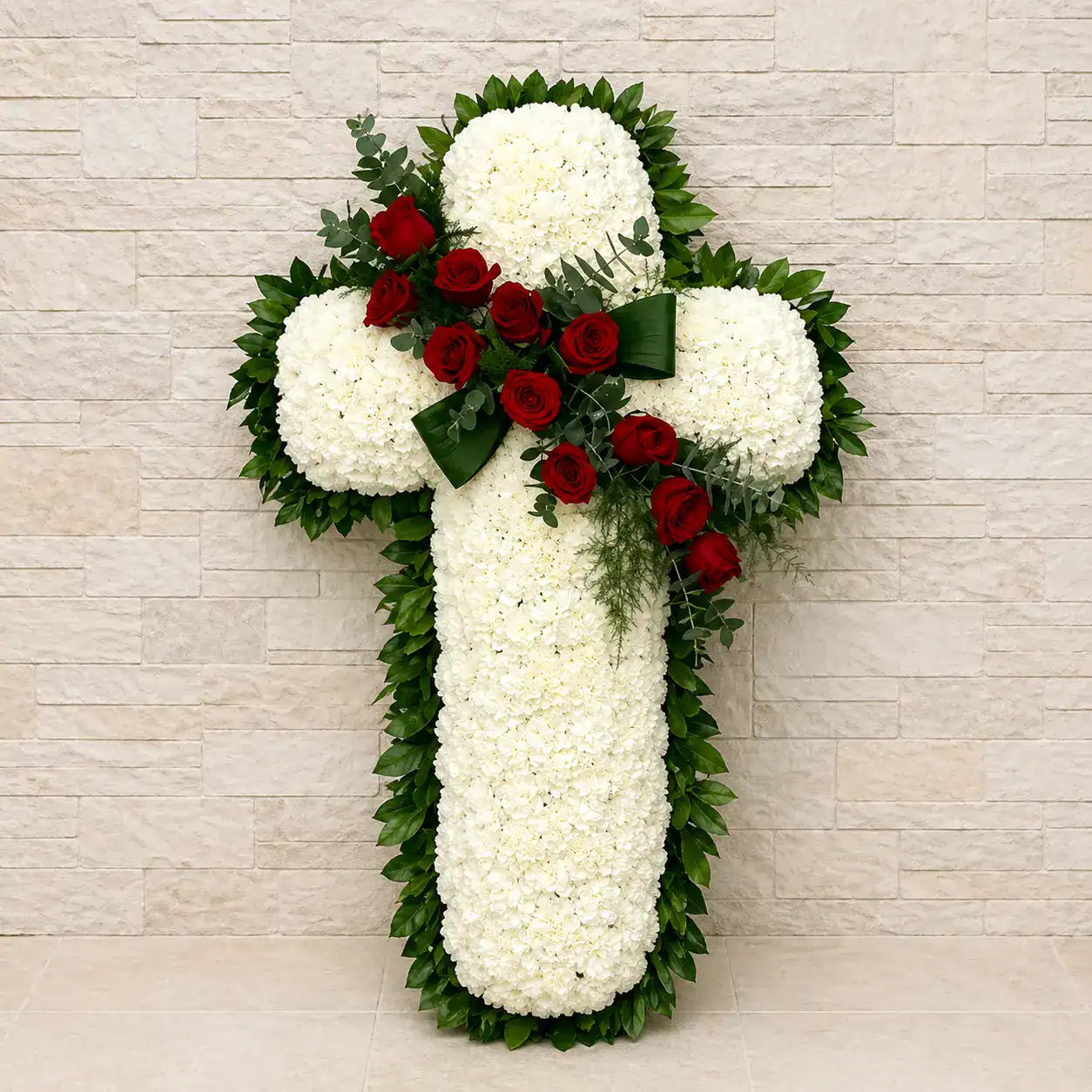 Cruz de flores Cueva de los Murciélagos