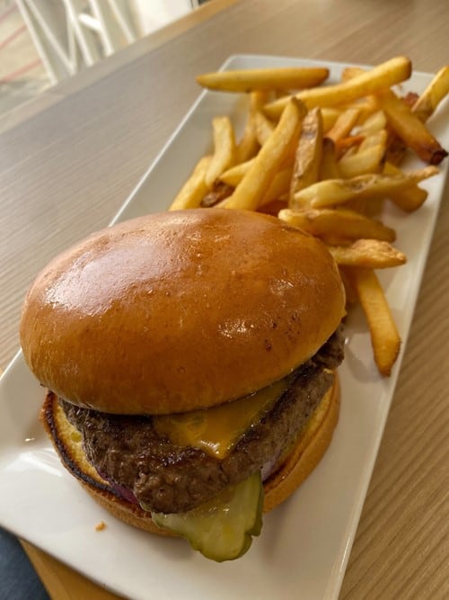 BBQ Bacon Burger Eddie Georges Grille 27