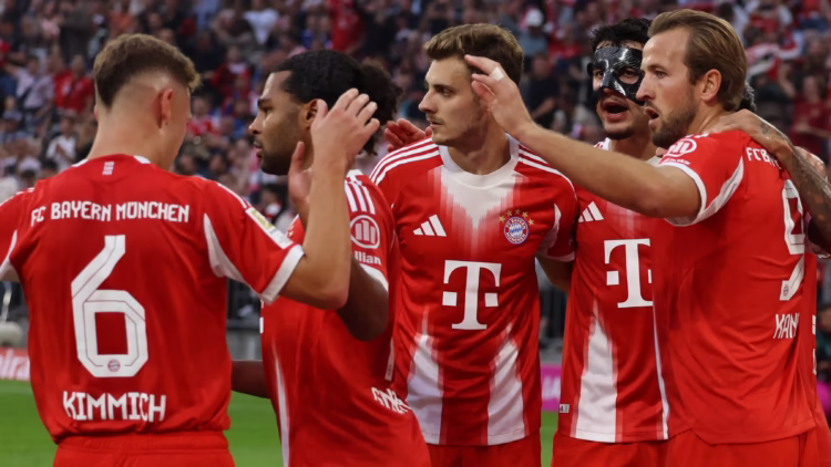 Harry Kane scores twice as Bayern beat Chelsea