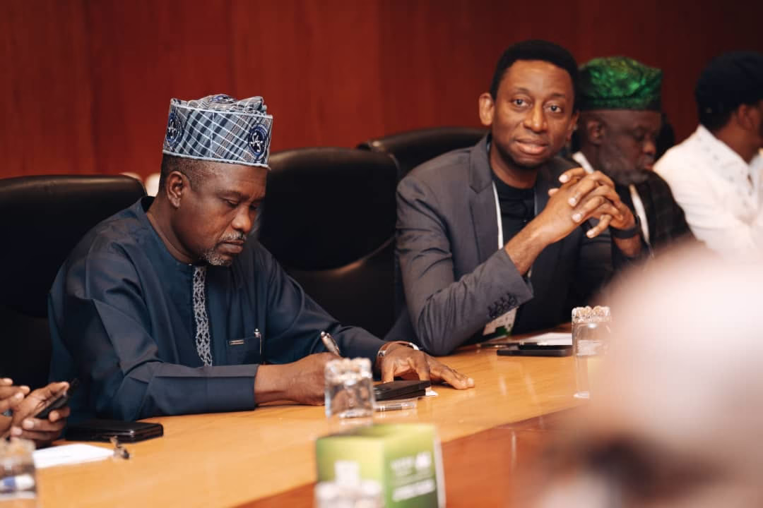 1c05f5d8 7dc8 476e 9cf7 26cf5b78046c