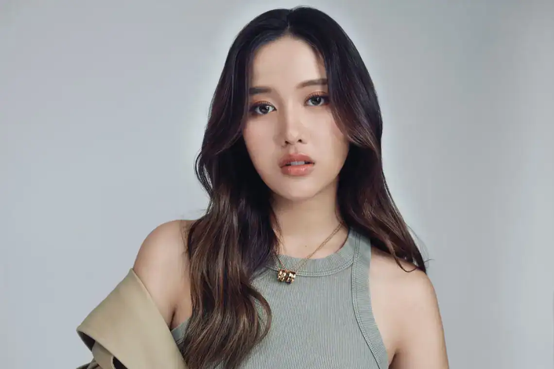 Global star Freen Sarocha, represented by Idol Factory and celebrated as half of the FreenBecky duo