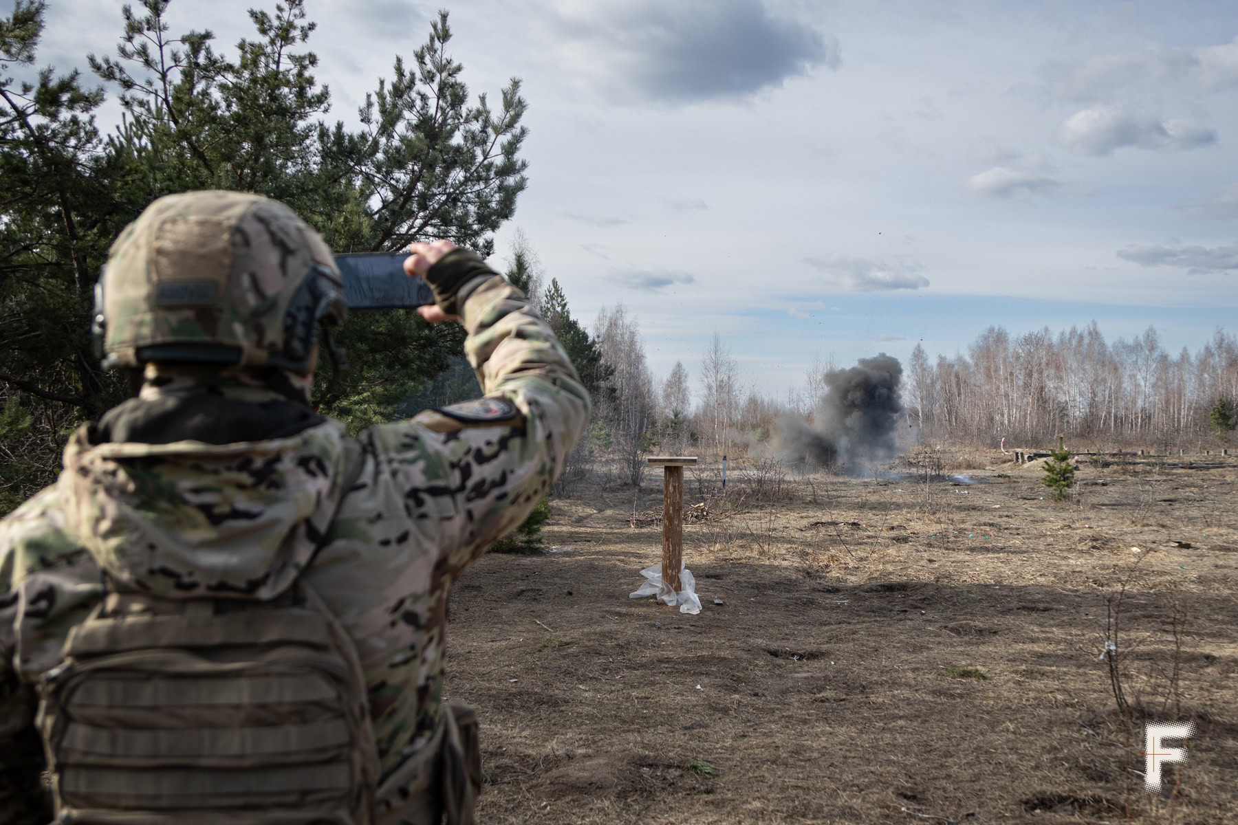 Завжди перші. Як проходять навчання у десантно-штурмових військах – фоторепортаж
