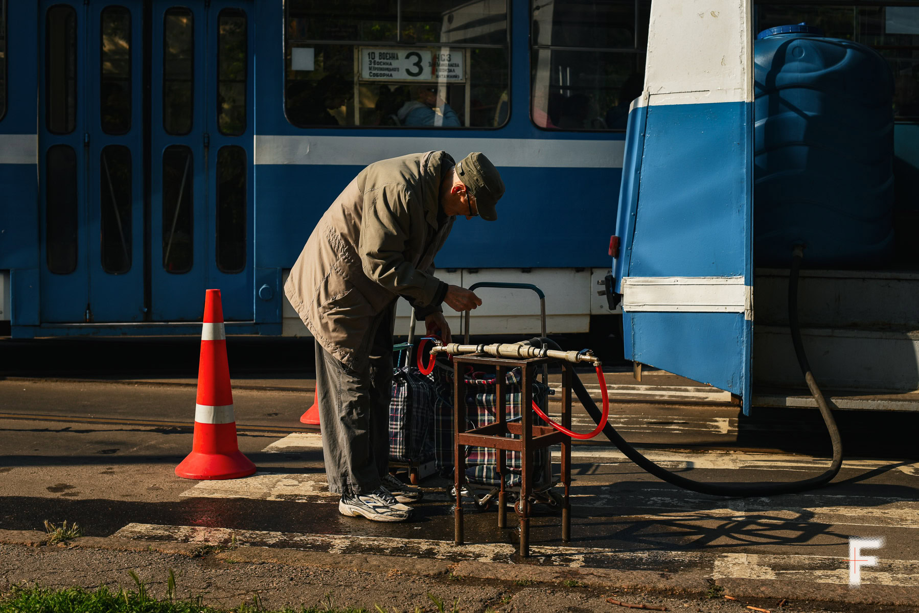Точка видачі води, Миколаїв, Україна, 21 травня 2025 року. Тетяна Крекер / Frontliner,