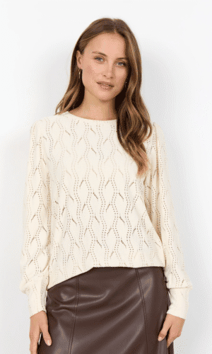 Soyaconcept bluse med hul mønster