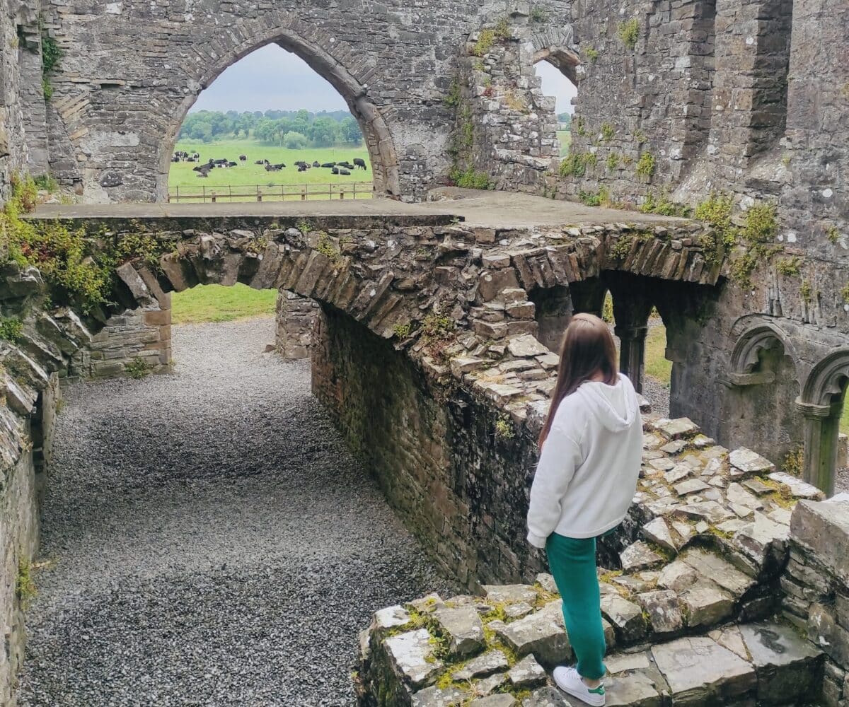 Private Day Tour. couple enjoying their day out away from the city's hustle and bustle serene relaxed atmospohere