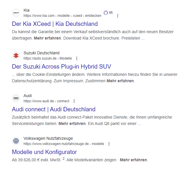 Ein Screenshot des Google Suchergebnis für "mehr erfahren". Zu sehen sind Ergebnisse von Kia, Suzuki, Audi und Volkswagen. In der Meta Beschreibung ist jeweils "Mehr erfahren" fett hervorgehoben.