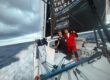 Lennart Burke und Melwin Fink an Deck der Class40 mit GEILE SEILE Logo – Yachttauwerk kaufen, von Profiseglern getestet und empfohlen