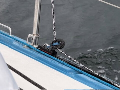 Barberholer mit Block auf der Deckschiene der Matcher 37 Helium