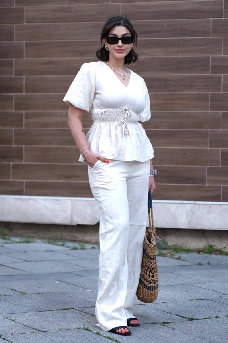 Gigi Desert Muse