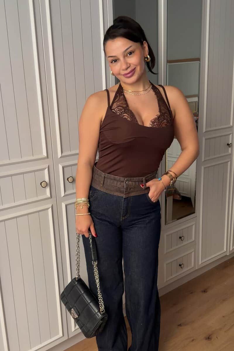 Gigi Dantelli Kahverengi Bodysuit