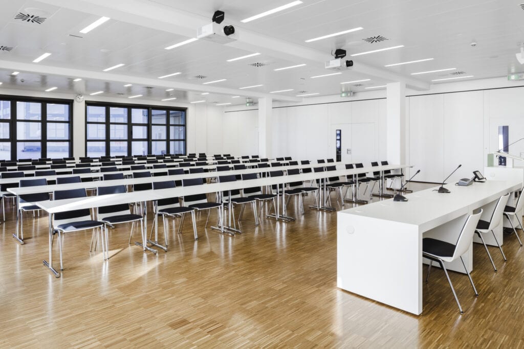 brunner Bestuhlung für Schulungsraum