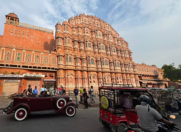 Film locations in Jaipur Rajasthan: Hawa Mahal Palace of Winds